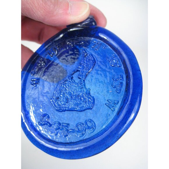 Vintage 1999 Cobalt Blue Blown Glass Decor Window Map Coordinates Sun Catcher - Picture 2 of 4